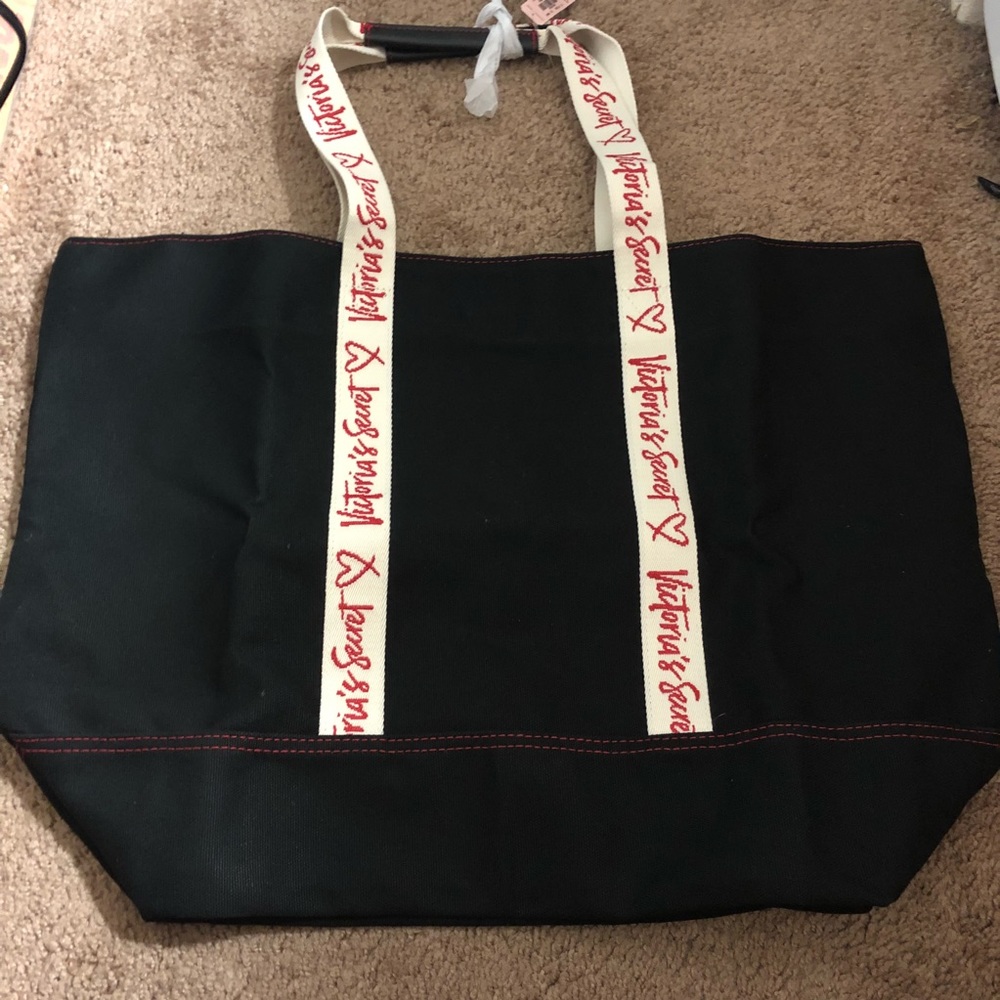 victoria’s secret tote with zipper